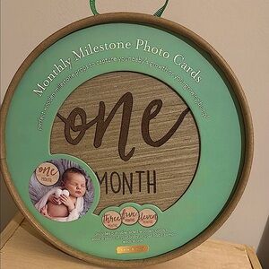 Monthly Milestone Photo Cards - Brown